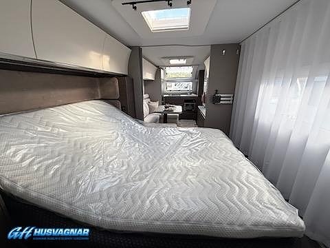 Adria ALPINA 663 HT 13 of 15