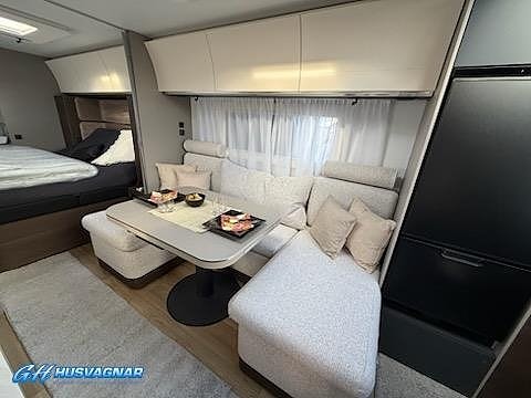 Adria ALPINA 663 HT 6 of 15