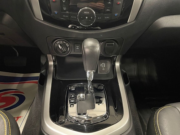 Nissan Navara 11 of 15