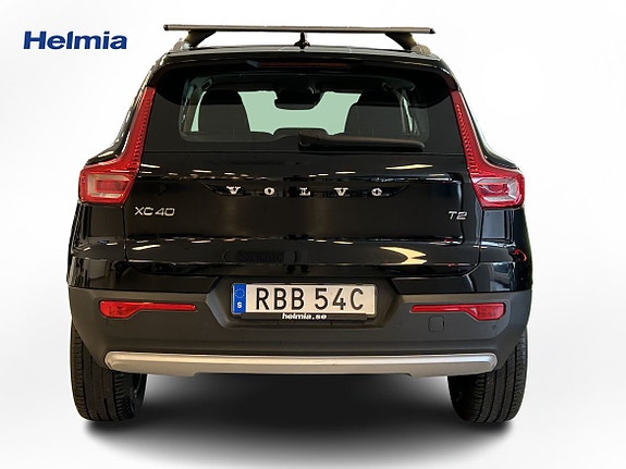 Volvo XC40 5 of 15