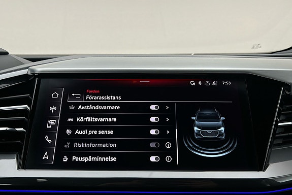 Audi Q4 e-tron 19 of 23