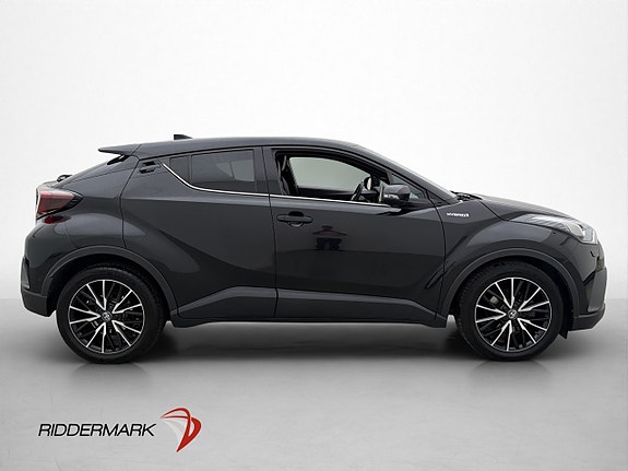 Toyota C-HR 9 of 30