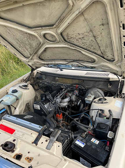 Volvo 240 8 of 8