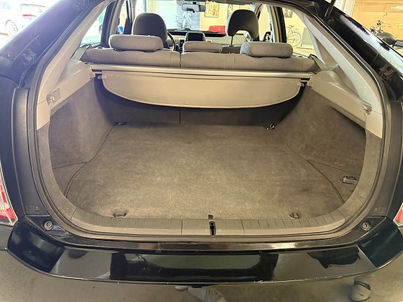 Toyota Prius 17 of 18