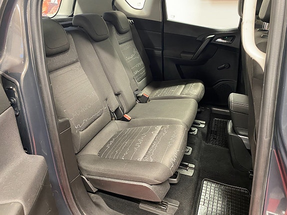 Opel Meriva 12 of 19