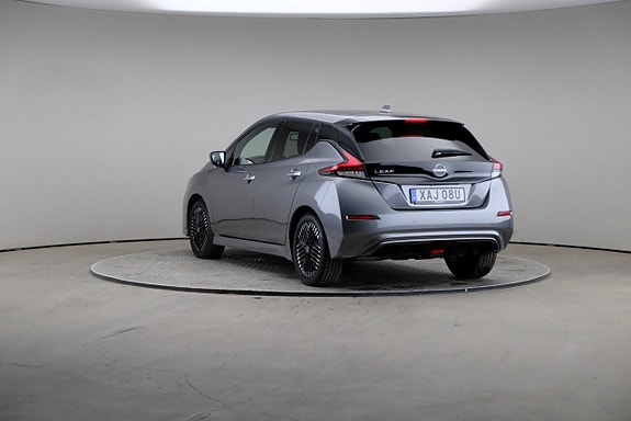 Nissan Leaf 2 of 23
