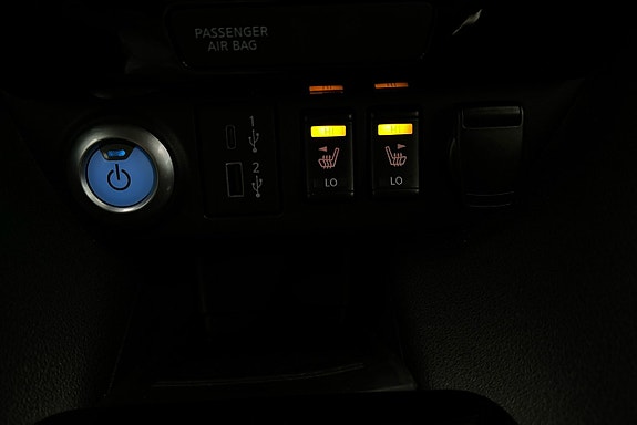 Nissan Leaf 16 of 23
