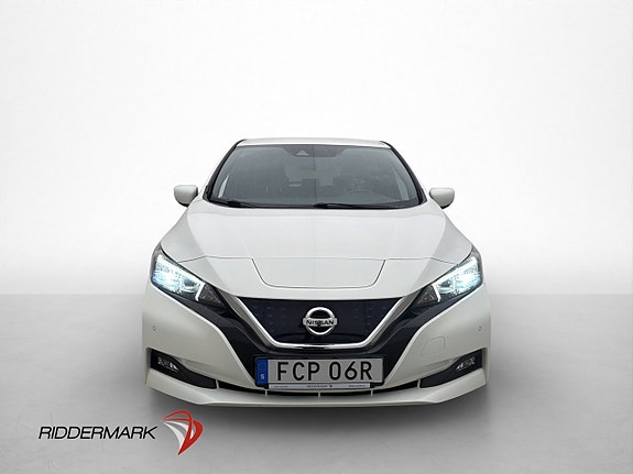 Nissan Leaf 3 of 26