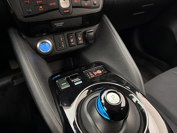Nissan Leaf 18 of 26