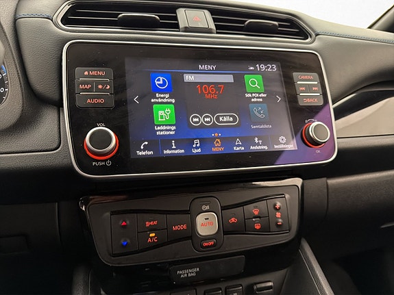 Nissan Leaf 17 of 26