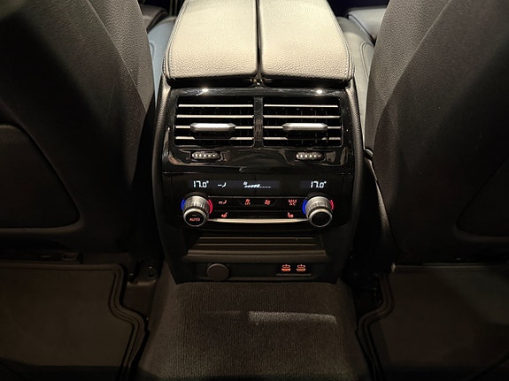 BMW 520d 24 of 27