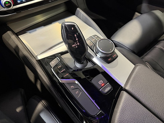 BMW 520d 23 of 27