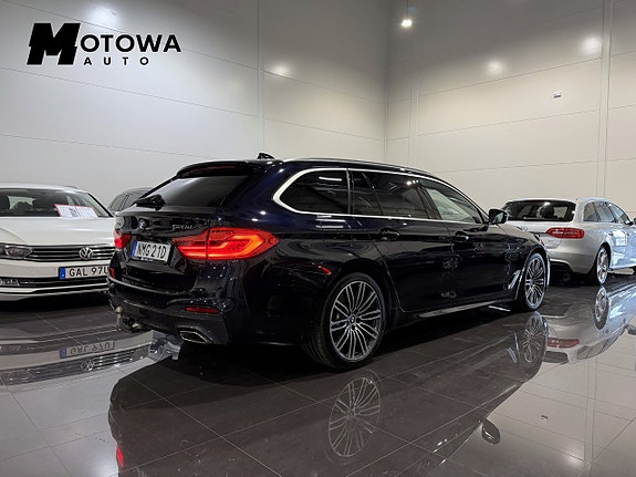 BMW 520d 2 of 27