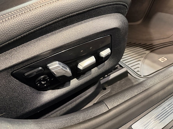 BMW 520d 25 of 27