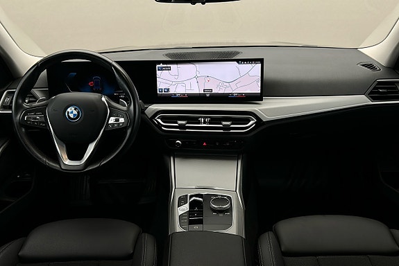 BMW 330e 6 of 23