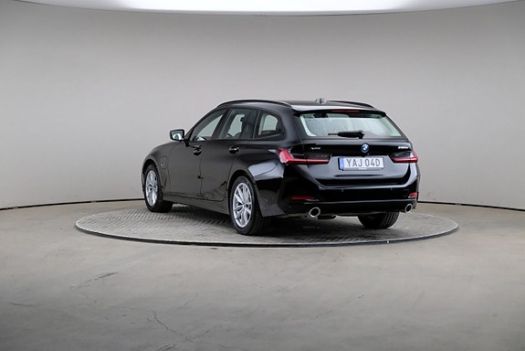 BMW 330e 2 of 23
