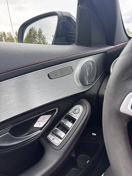 Mercedes-Benz C450 18 of 23