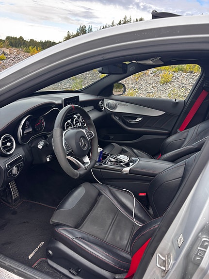 Mercedes-Benz C450 19 of 23