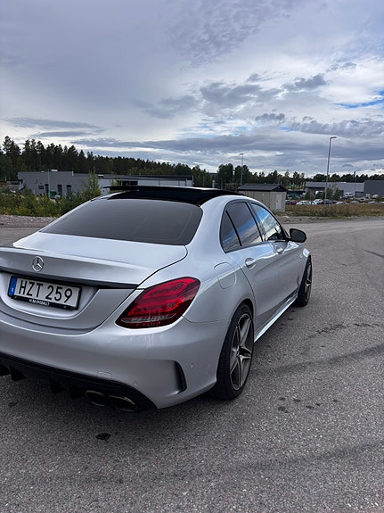 Mercedes-Benz C450 3 of 23