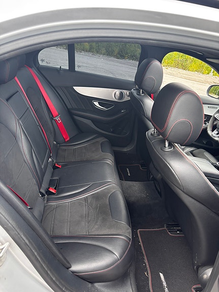 Mercedes-Benz C450 21 of 23