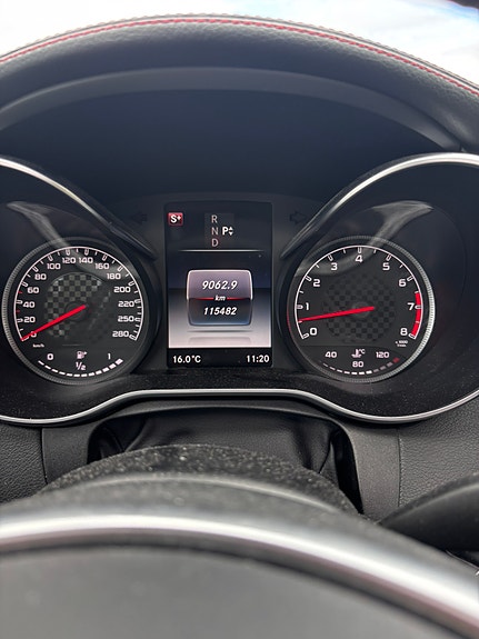Mercedes-Benz C450 12 of 23