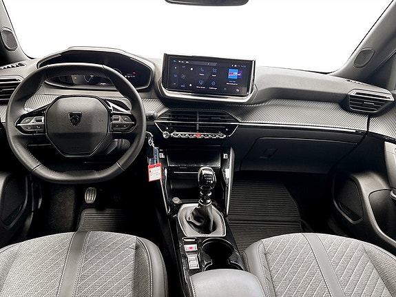 Peugeot 2008 6 of 15