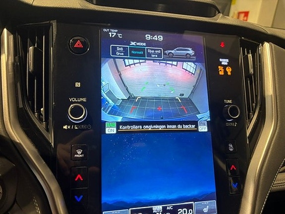 Subaru Outback 13 of 16