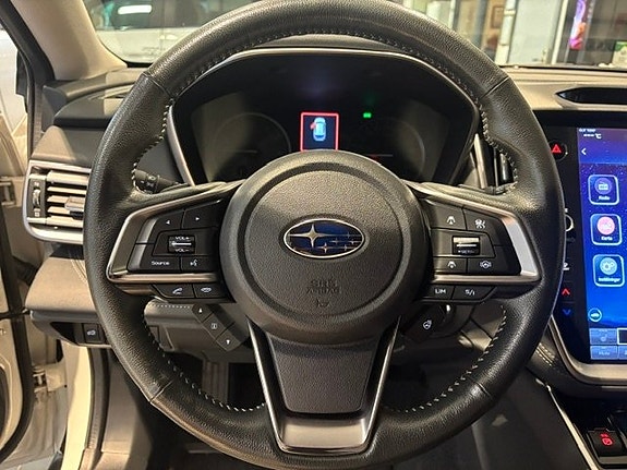 Subaru Outback 9 of 16