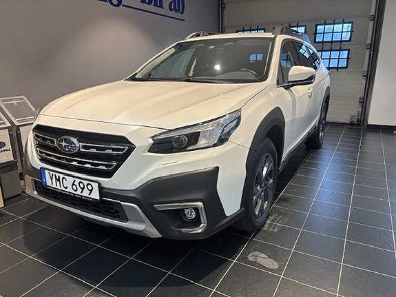 Subaru Outback 2 of 16
