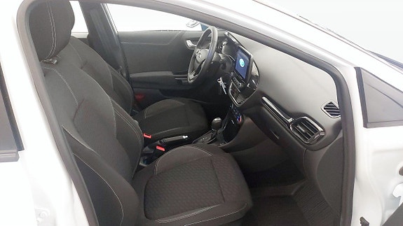 Ford Puma 3 of 9
