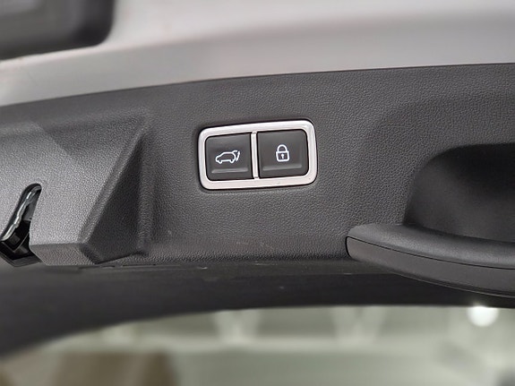 Kia Sorento 10 of 30