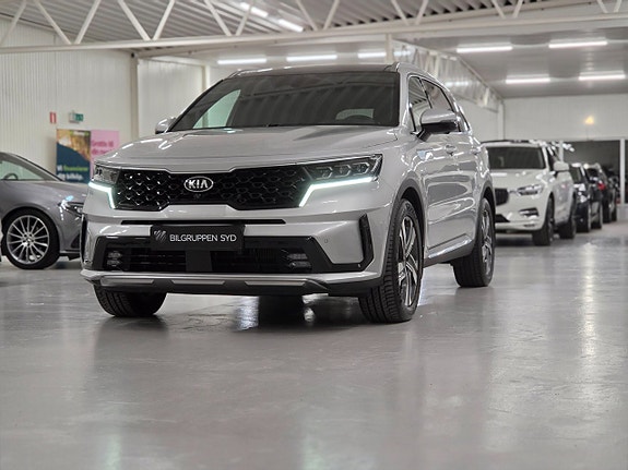 Kia Sorento 3 of 30