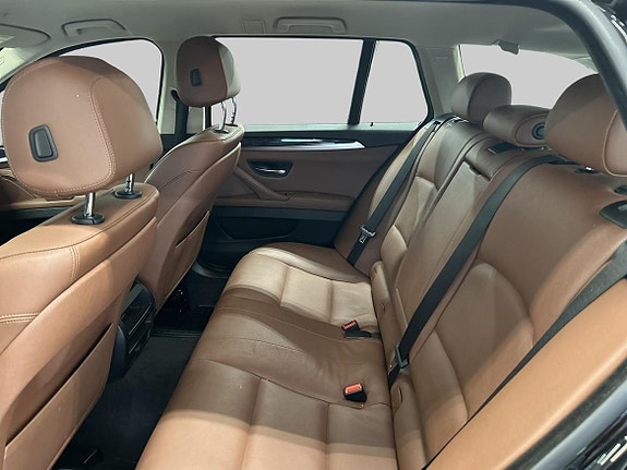 BMW 520d 8 of 16