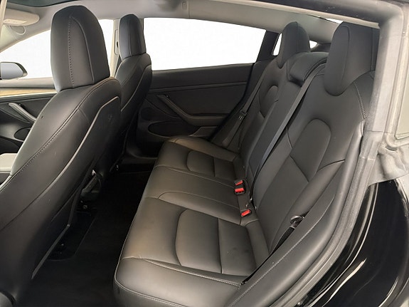 Tesla Model 3 28 of 30