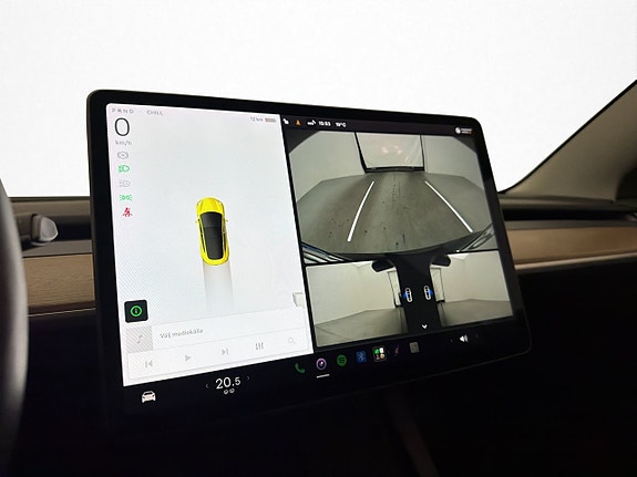 Tesla Model 3 18 of 30