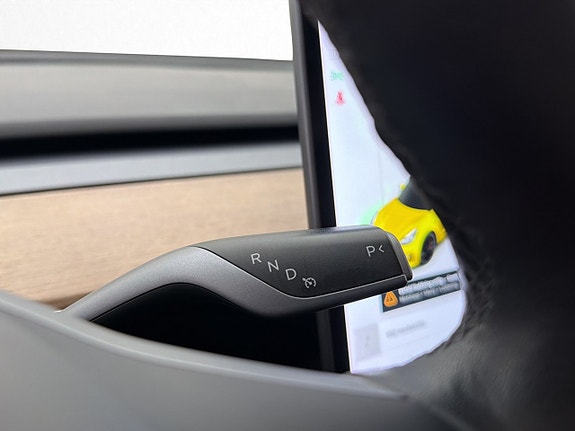 Tesla Model 3 17 of 30