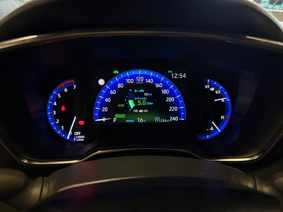 Toyota Corolla 12 of 26