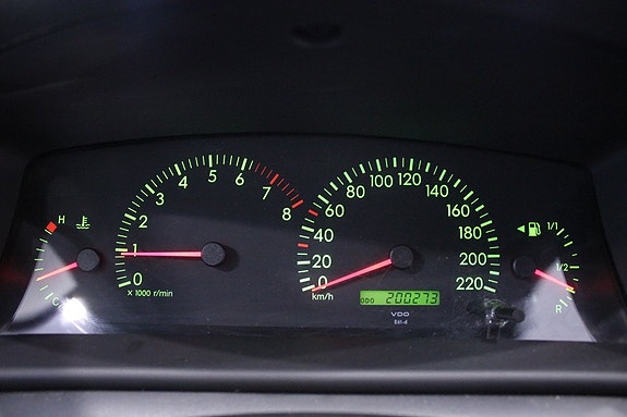 Toyota Corolla 21 of 25
