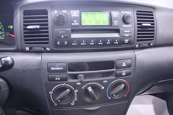 Toyota Corolla 22 of 25