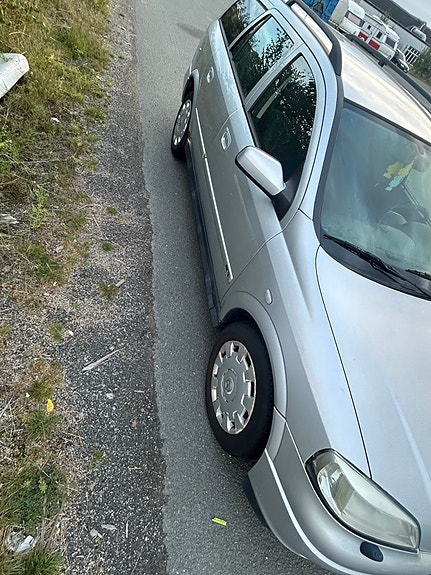Opel Astra 3 of 5