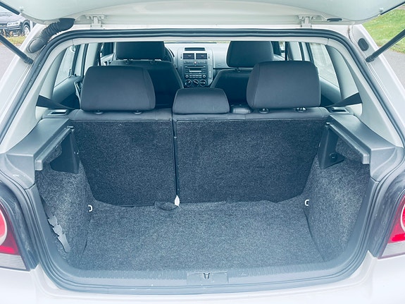 Volkswagen Polo 15 of 15