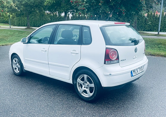 Volkswagen Polo 6 of 15