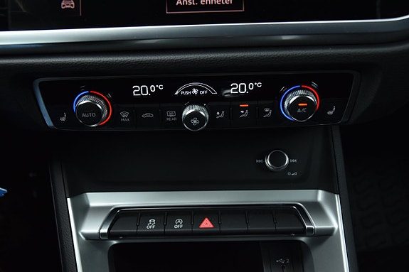 Audi Q3 17 of 26