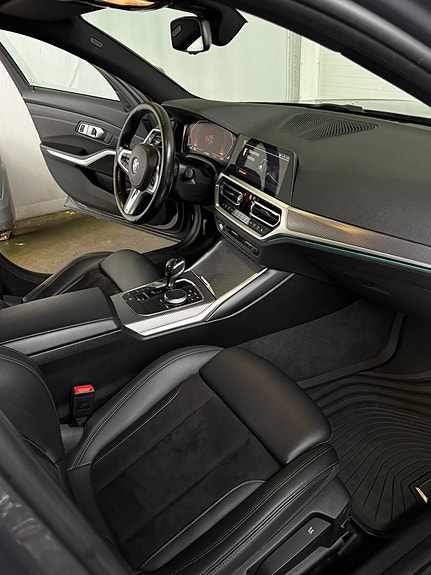 BMW 320d 18 of 18