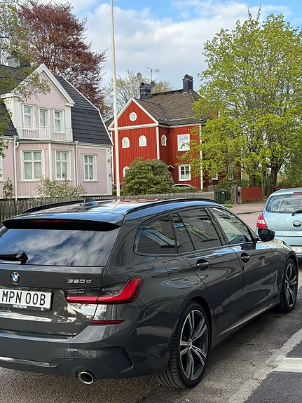 BMW 320d 8 of 18