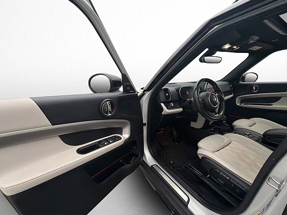 MINI Countryman Cooper SE 9 of 30