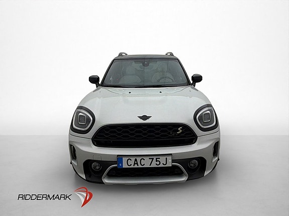 MINI Countryman Cooper SE 2 of 30