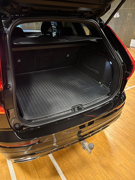 Volvo XC60 7 of 10
