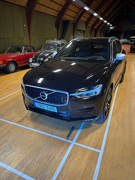 Volvo XC60 2 of 10