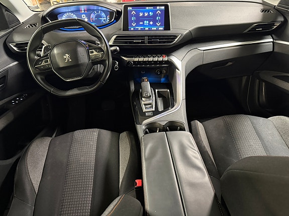 Peugeot 5008 13 of 14
